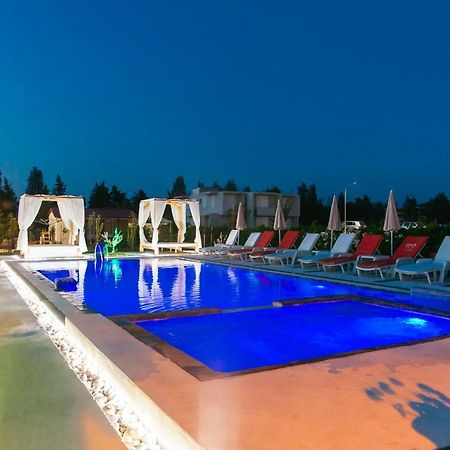 Apartments Paradise Улцин Екстериор снимка