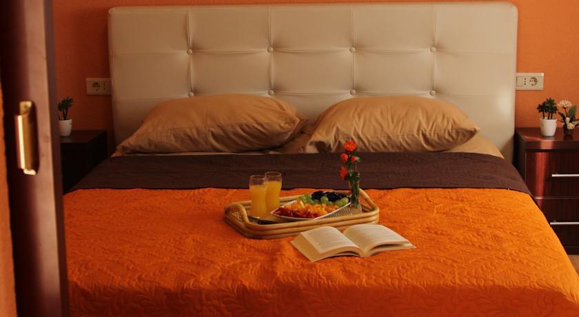 Apartments Paradise Улцин Екстериор снимка