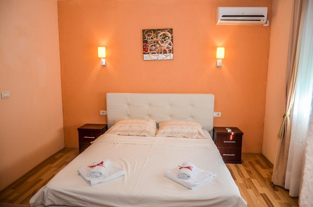 Apartments Paradise Улцин Екстериор снимка