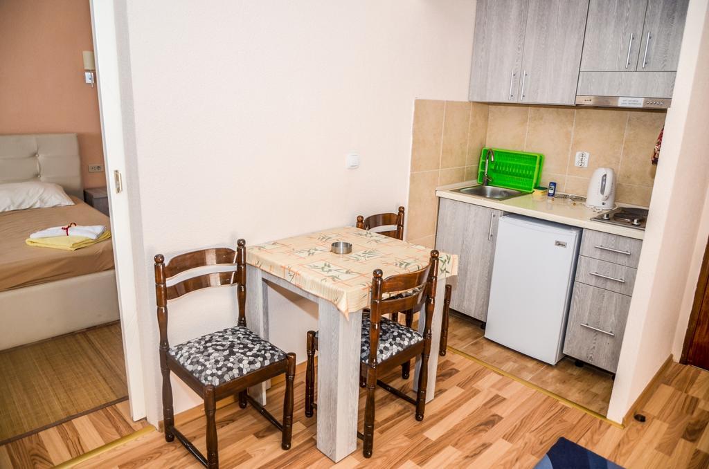Apartments Paradise Улцин Екстериор снимка