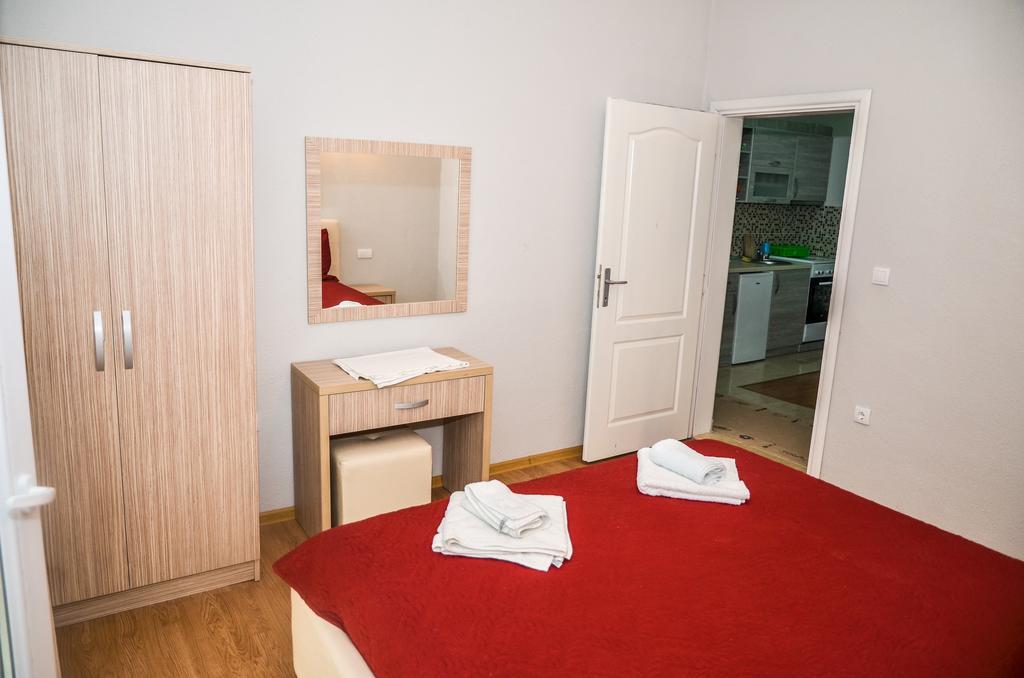 Apartments Paradise Улцин Екстериор снимка