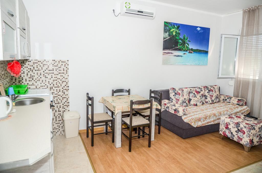 Apartments Paradise Улцин Екстериор снимка