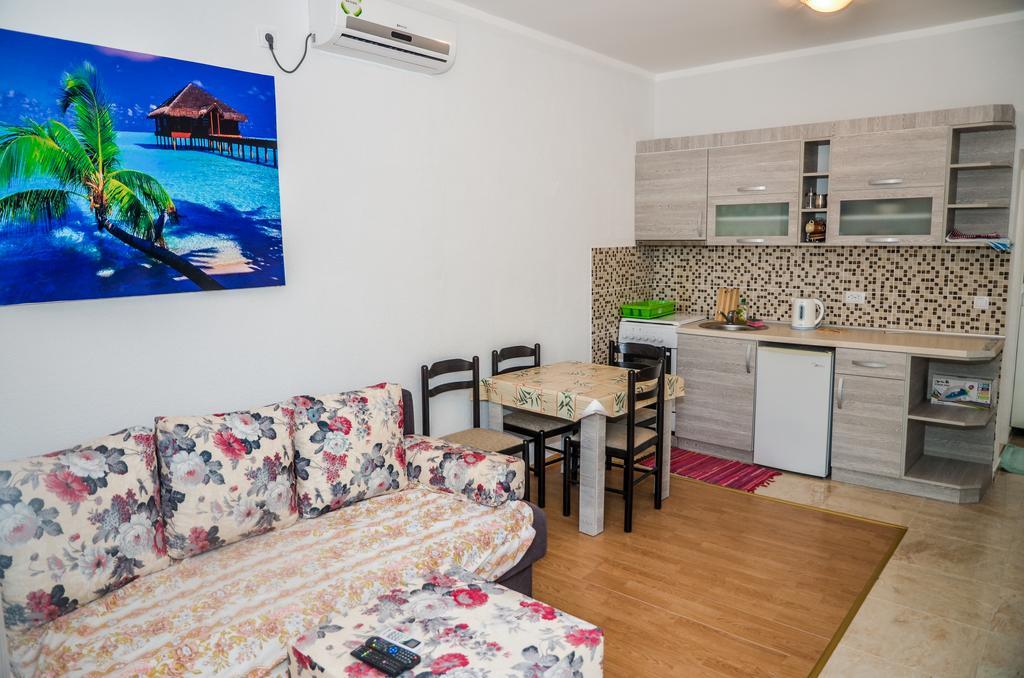 Apartments Paradise Улцин Екстериор снимка