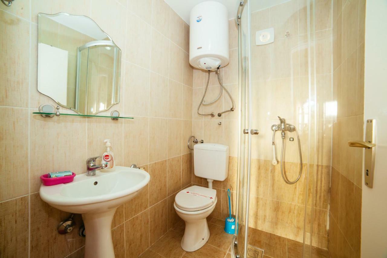 Apartments Paradise Улцин Екстериор снимка