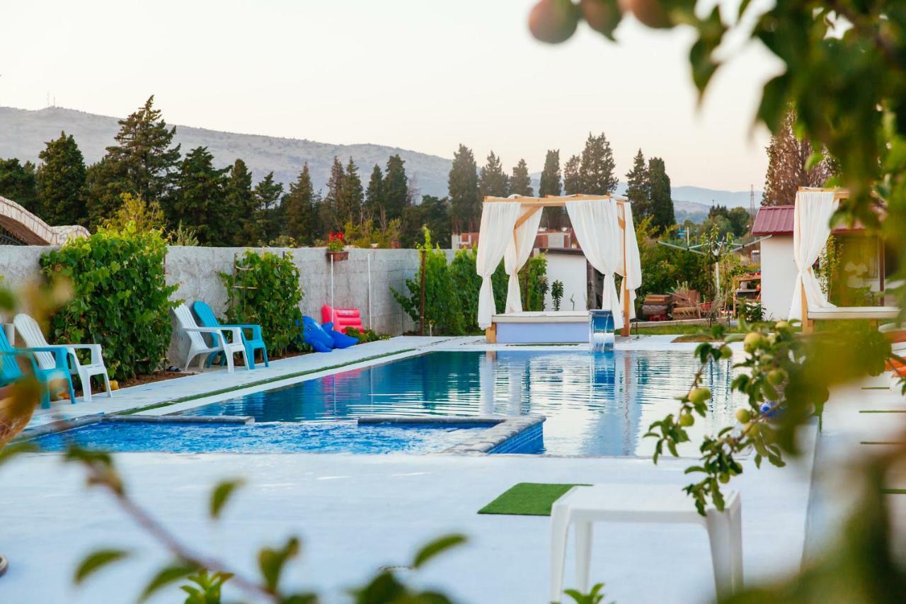 Apartments Paradise Улцин Екстериор снимка